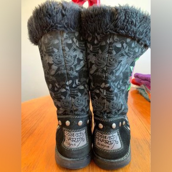 Ed Hardy Designs Candy Skull women’s “UGG” style boots Sz. 6 - Picture 6 of 8